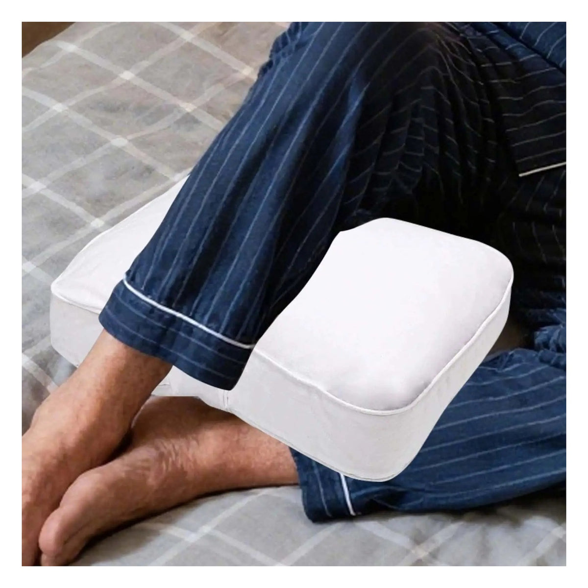 Nestle Knee Pillow